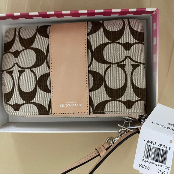 Coach Wristlet - Picture 2 of 3